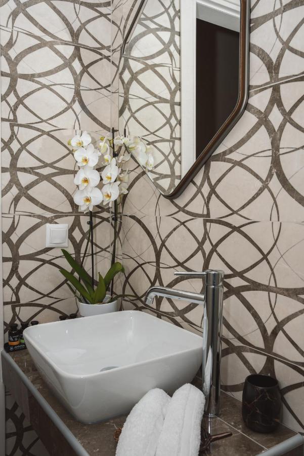 Vincenzo Suites Нидри Экстерьер фото